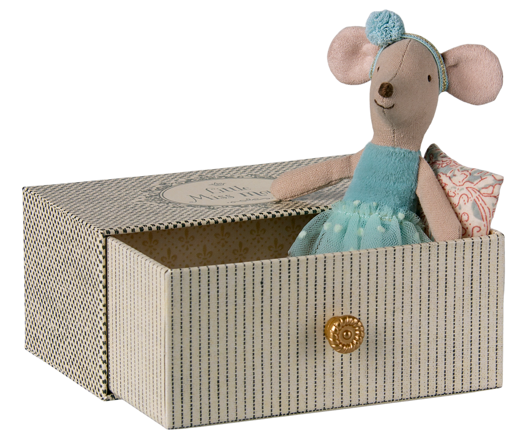 Tanzmaus im Tagesbett, Kleine Schwester