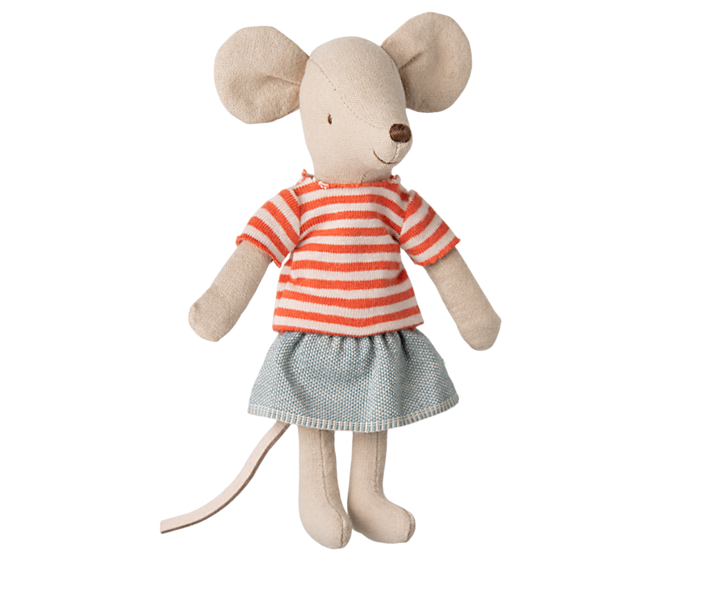 Schwester Maus, Große Schwester